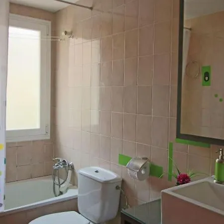 Sleeps 3 With Pool Air Con And Wifi Appartement *