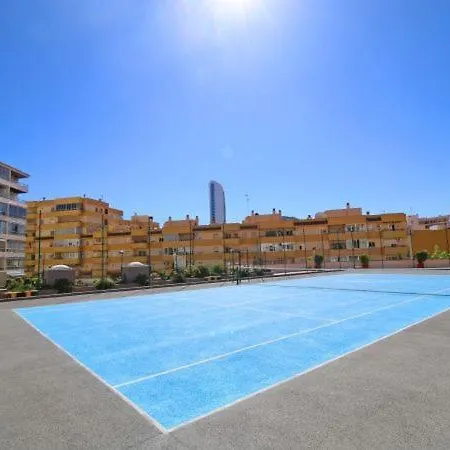 Sleeps 3 With Pool Air Con And Wifi Calpe