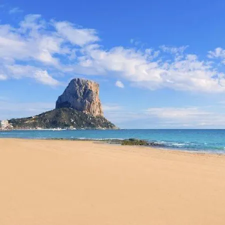 Apartamento Sleeps 3 With Pool Air Con And Wifi *